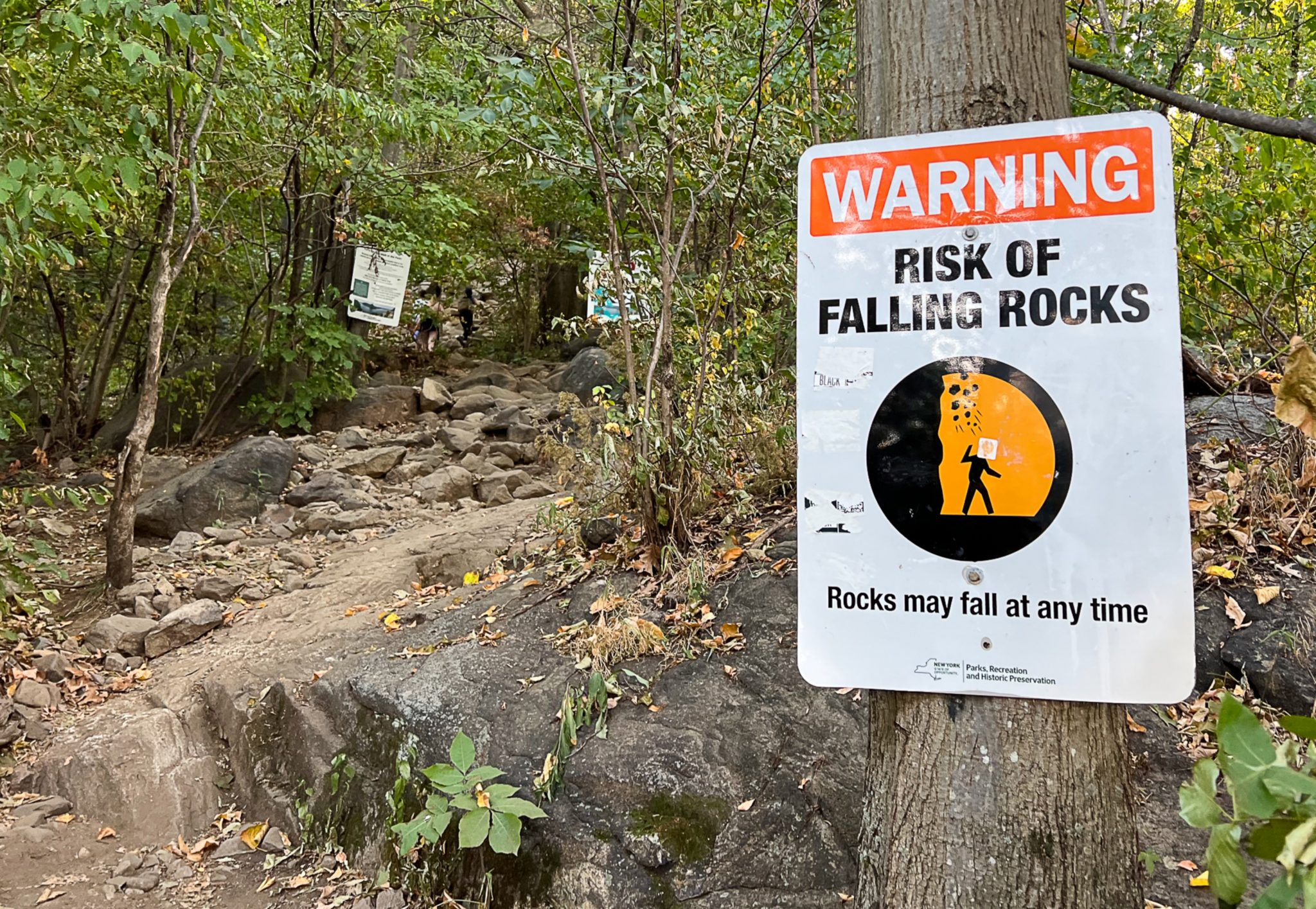 Breakneck Ridge - Hudson Highlands State Park Preserve - Take a Hike!