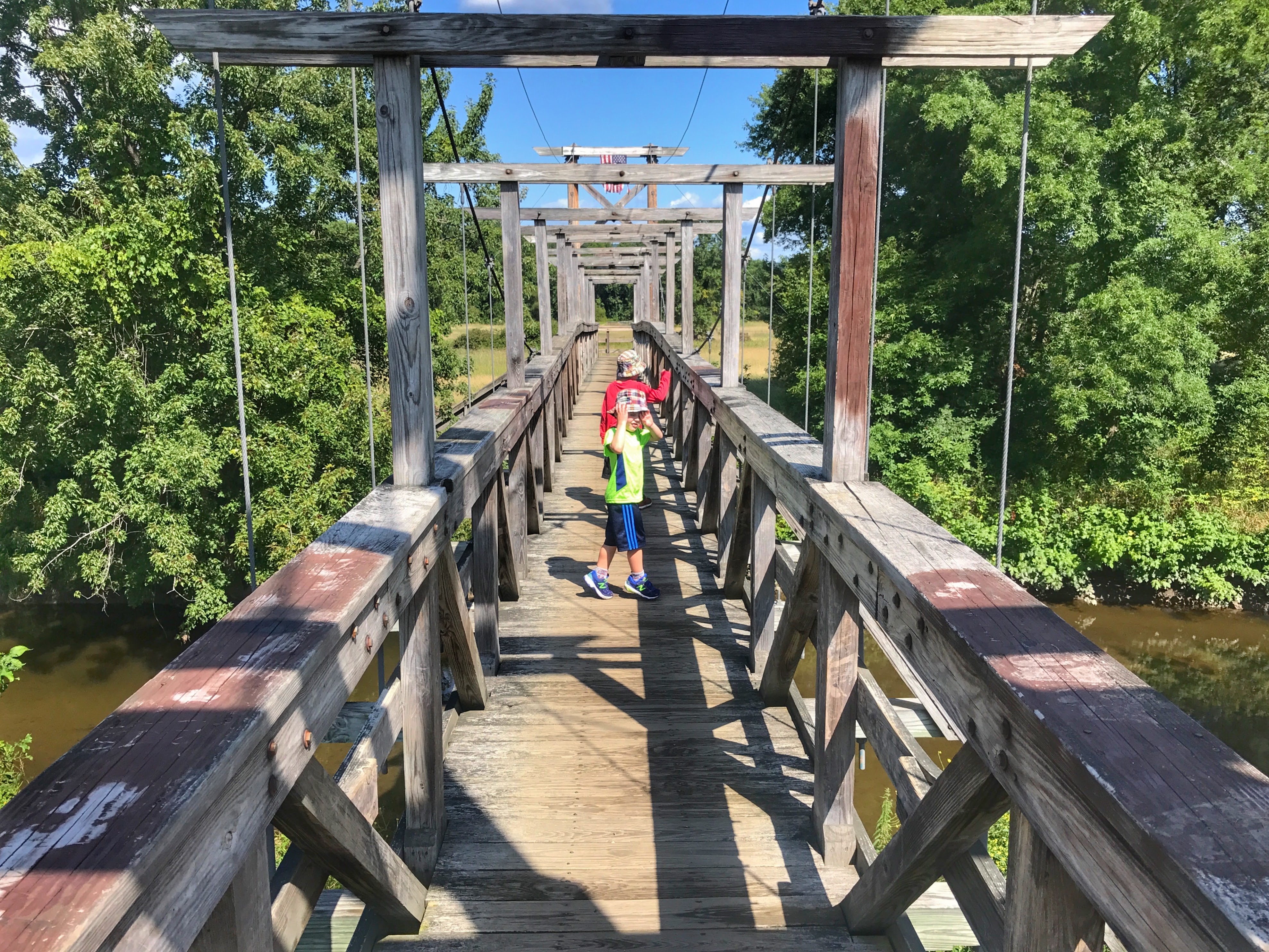 Pochuck Boardwalk suspension bridge